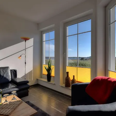 F-1084 Ruegenreif Nr 01 Apartment *